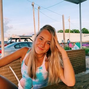 Meet your Posher, Maggie